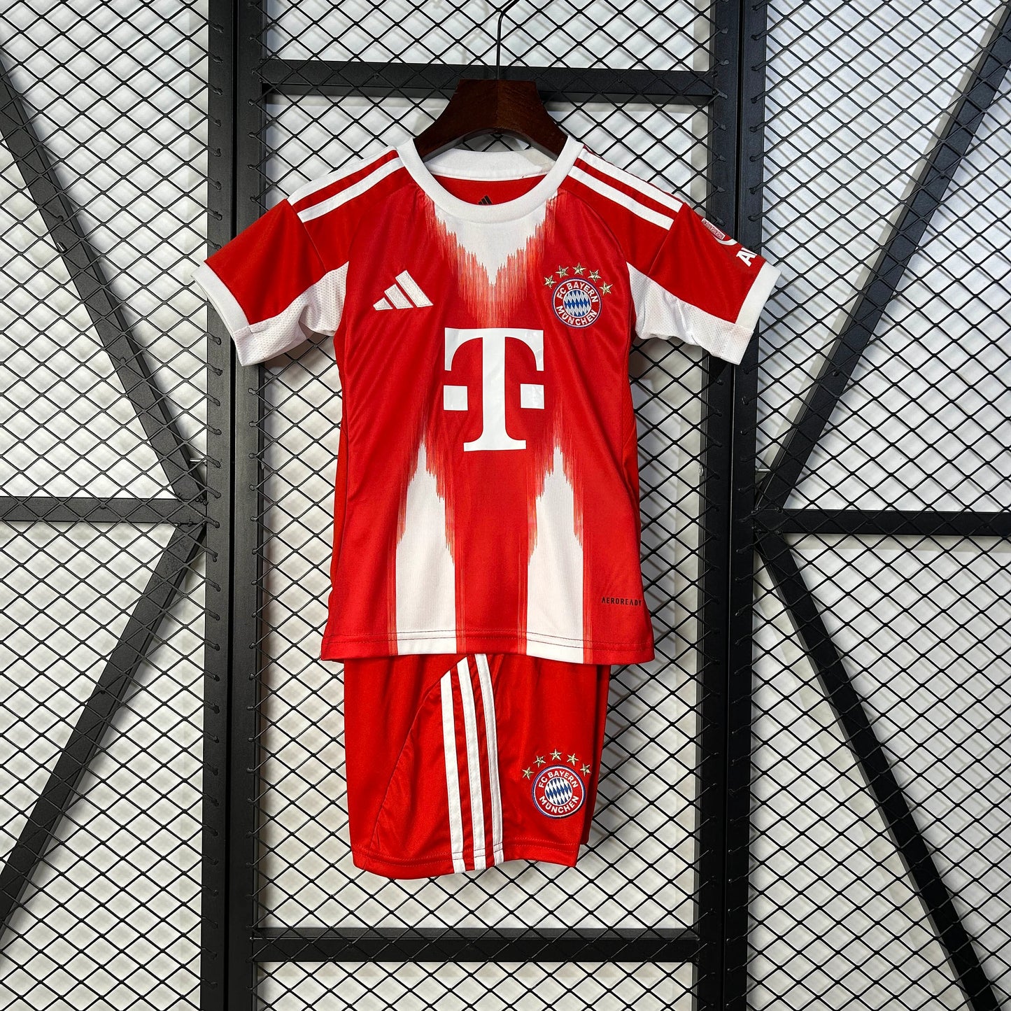 2025/2026 Bayern Home Jersey kids