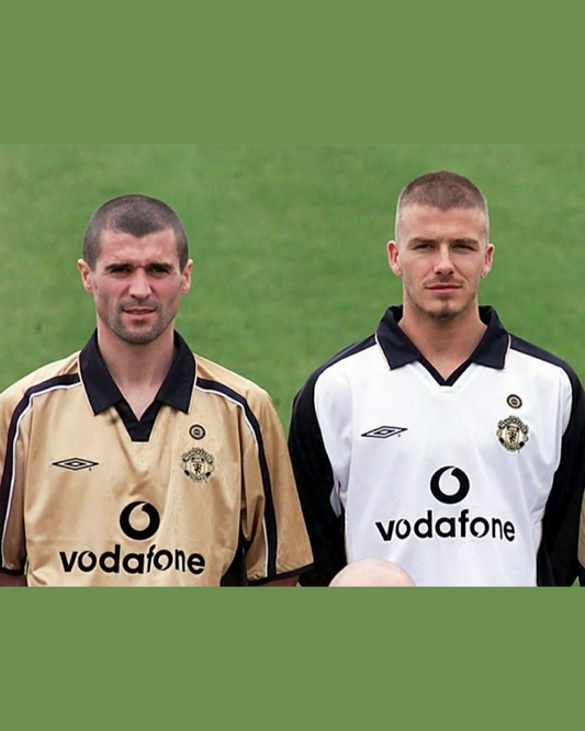 Manchester United Retro 01/02 Reversible Jersey